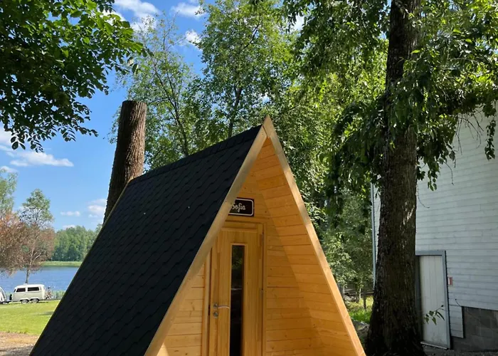 Triangeli -glampingmoekki Hämeenlinna